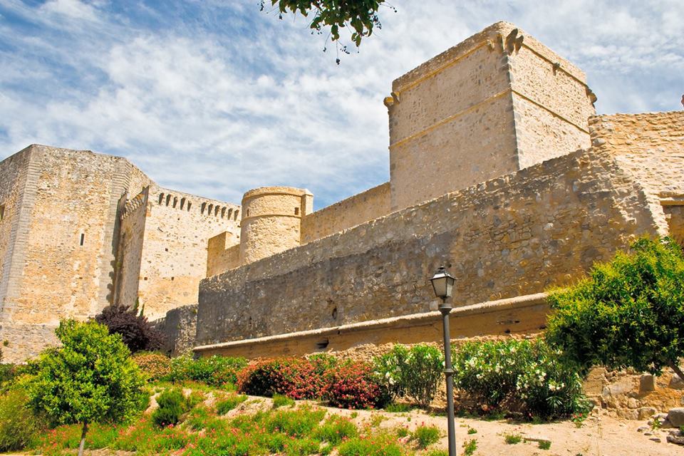 castillo de santiago